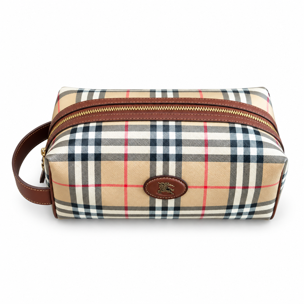 Burberry Compact Shoulder Bag for Everyday Style