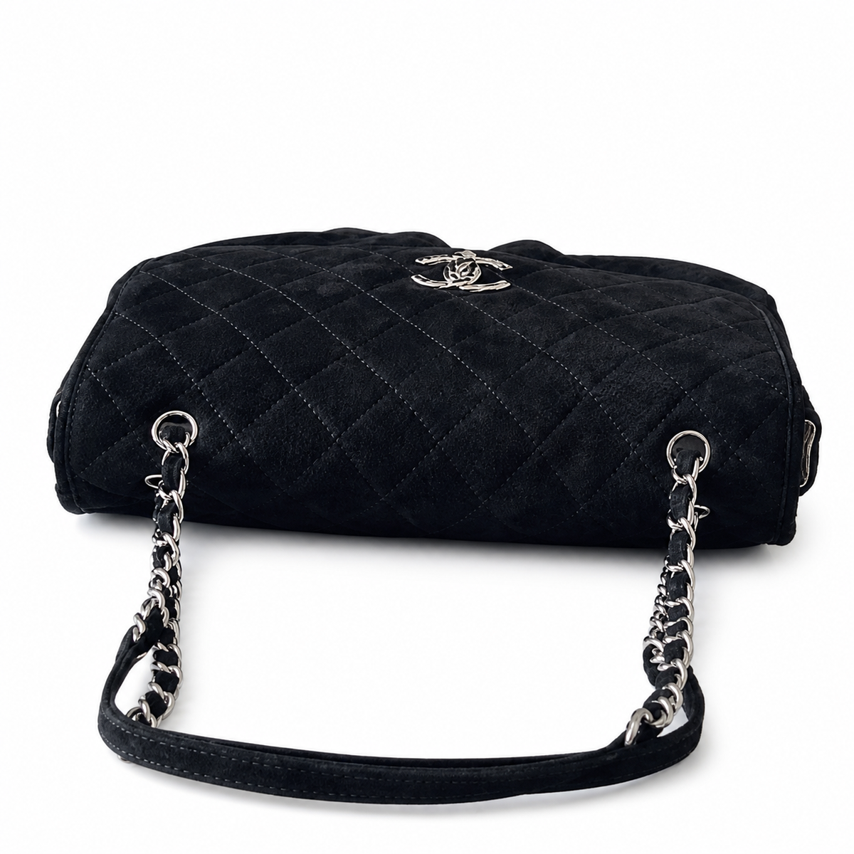 Chanel Classic Quilted Grand Flap Bag | CC Hardware & Gold Chain — 34cm